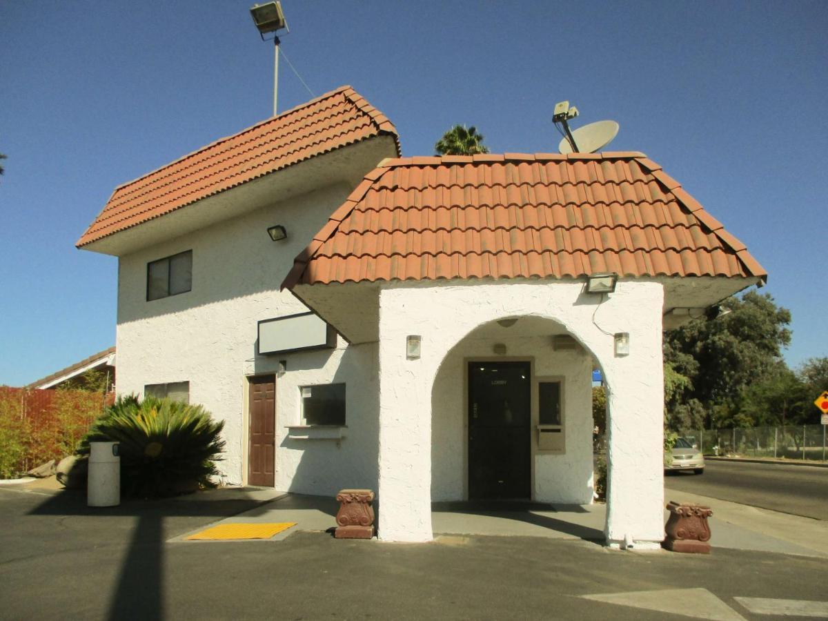 Motel 6-Fresno, Ca Eksteriør billede