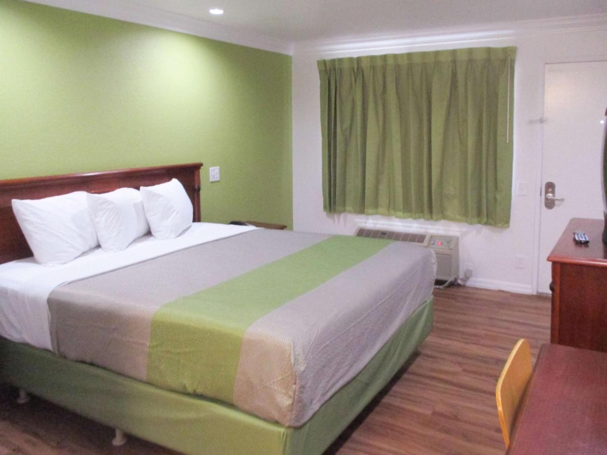 Motel 6-Fresno, Ca Eksteriør billede